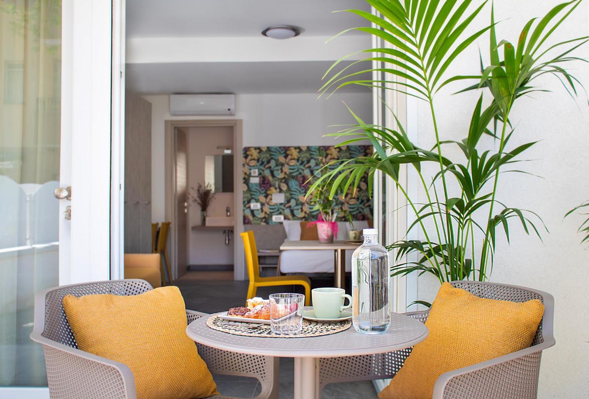 צ'סנטיקו Nido Suite & Apartments מראה חיצוני תמונה